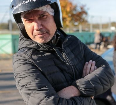20161115125909-9b6c85cf-me